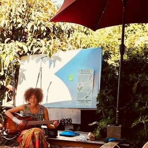 Meet your Posher, Joyous